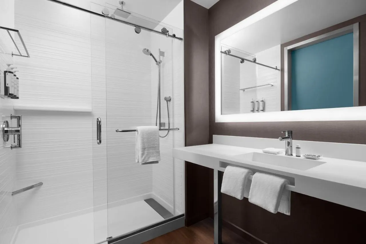 Ac Hotel By Marriott Vancouver Waterfront United States